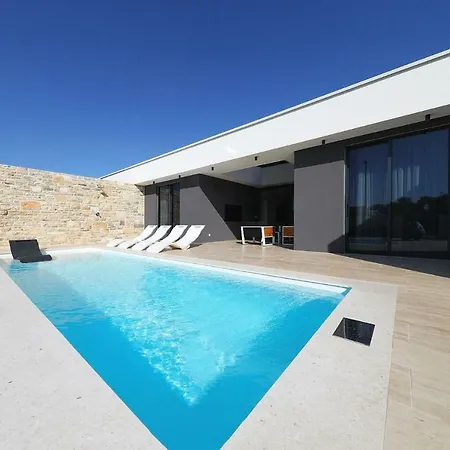 Ines - Home4you Villa