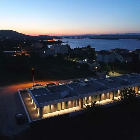 Ines - Home4you Villa *